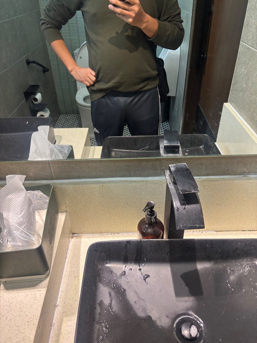 Busog ang tatay ngayun! Nakalabas din para makapag ikot ikot! Kalabitin nyo na lang ako if ever nasalubong nyo ako 😬😊😬
Keep safe everyone!

#alterbaguio
#alterbenguet
#altermarried
#altertatay
#alterpinoy
#alterphillippines