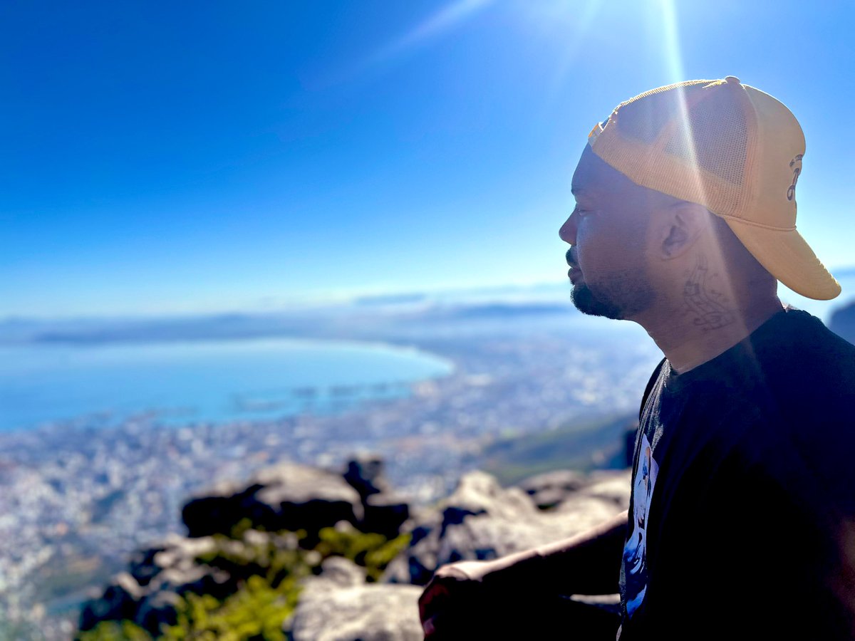 Brandonwins's tweet photo. South Africa was a dream! Even though I’d been there before, it felt like it was my first time. I’m sure it’s because I’m in a totally different headspace now than I was when I was last there. Basically, I’m happy now 🤣
#CapeTown #Johannesburg #SouthAfrica #Africa https://t.co/sOTvhVGSvz
