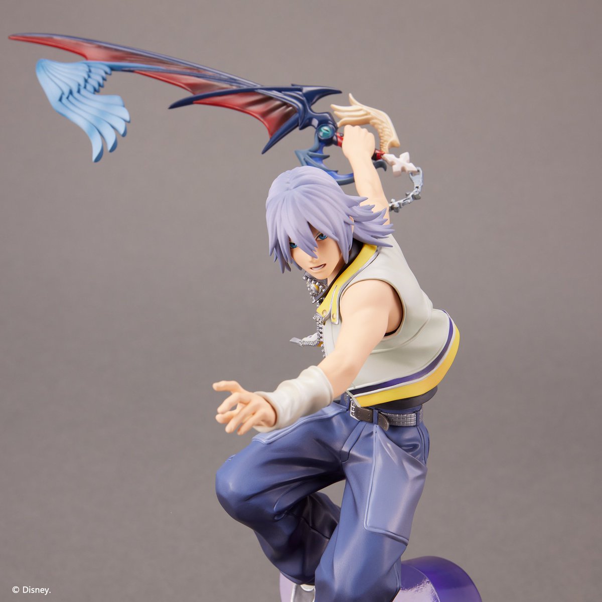 churroz's tweet photo. Square Enix has announced a KINGDOM HEARTS II Riku Form-ism figure! It will release 8/30/25 for Japan and will cost 7480yen! #kingdomhearts #キングダムハーツ #KHMerch #_KH

Link: https://t.co/1CilU0Hy9O https://t.co/Hmlo7seUws