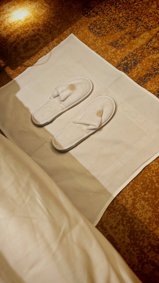 身体已被掏空。我只是个spa疗愈师，下次请体谅我。