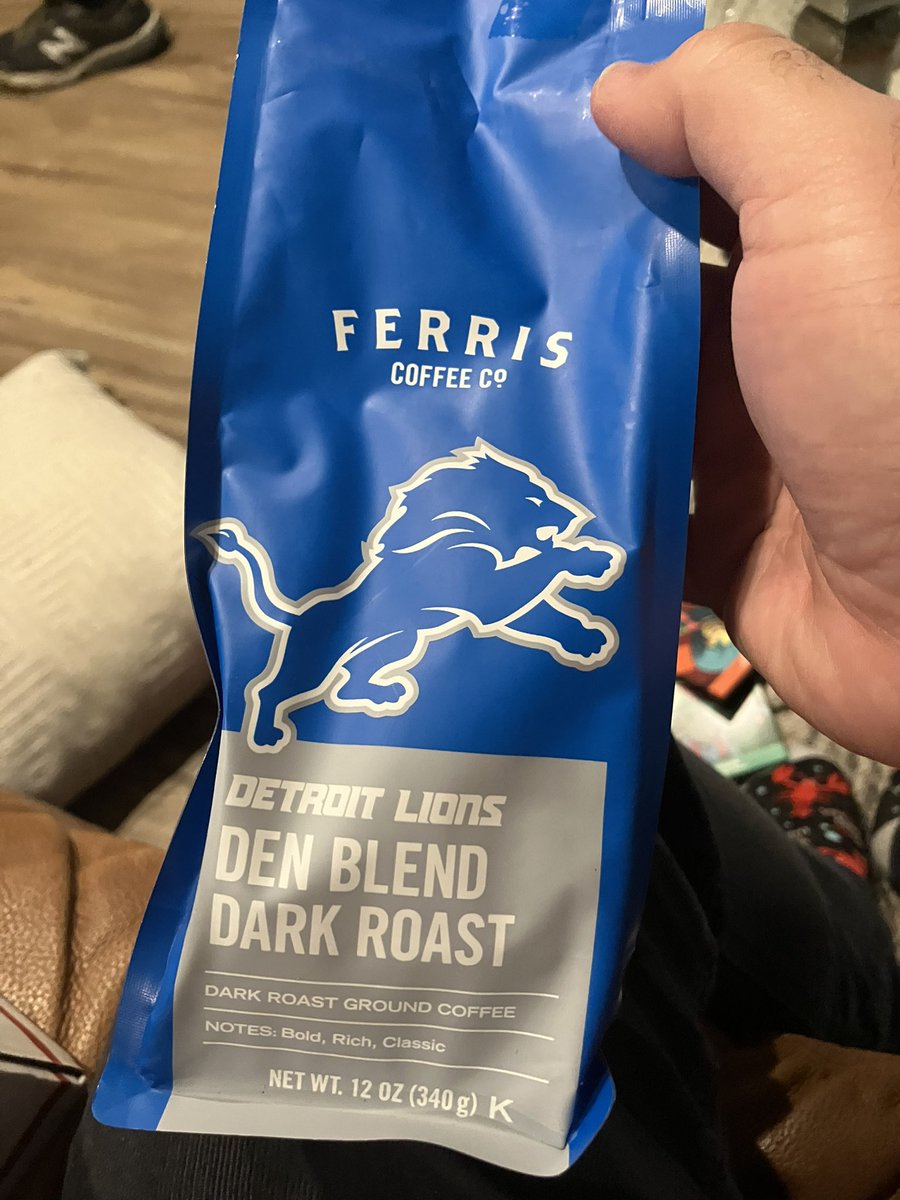 Andrew J. Whitaker tweet media