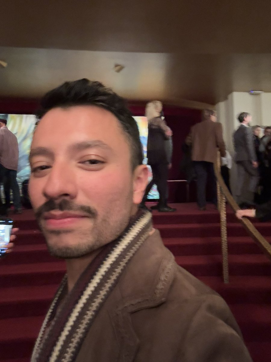hctrldn's tweet image. Throwback at my first time @MetOpera  #NewProfilePic