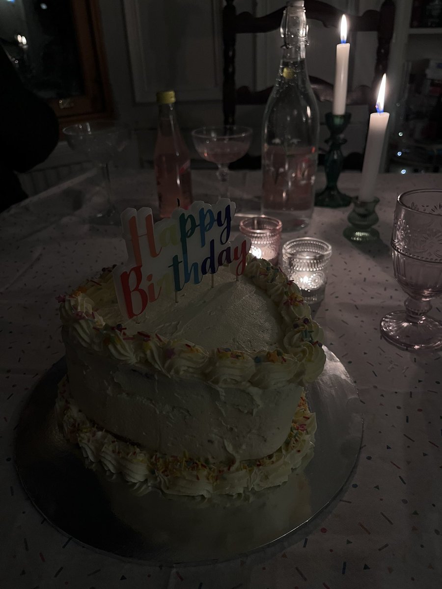 Celebrating the angel that is <a href="/_GemK_/">Gem🌈</a> 🩵