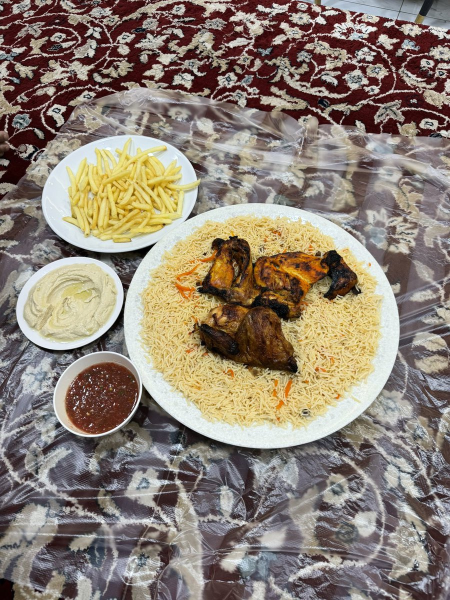 السحور اذا ماكان عيش مايتسمى سحور 👍🏻