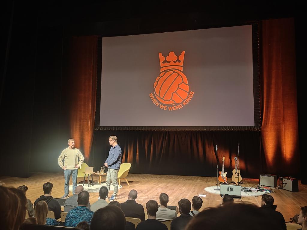 dixiedeean's tweet photo. Avskedsturnen " When we were kings" Spurs 22/23 . Trevlig kväll i Umeå med söner ocb träffa  fler Swedish toffees, bl a från Vasa . #wwwk https://t.co/LLPFy6MCuZ