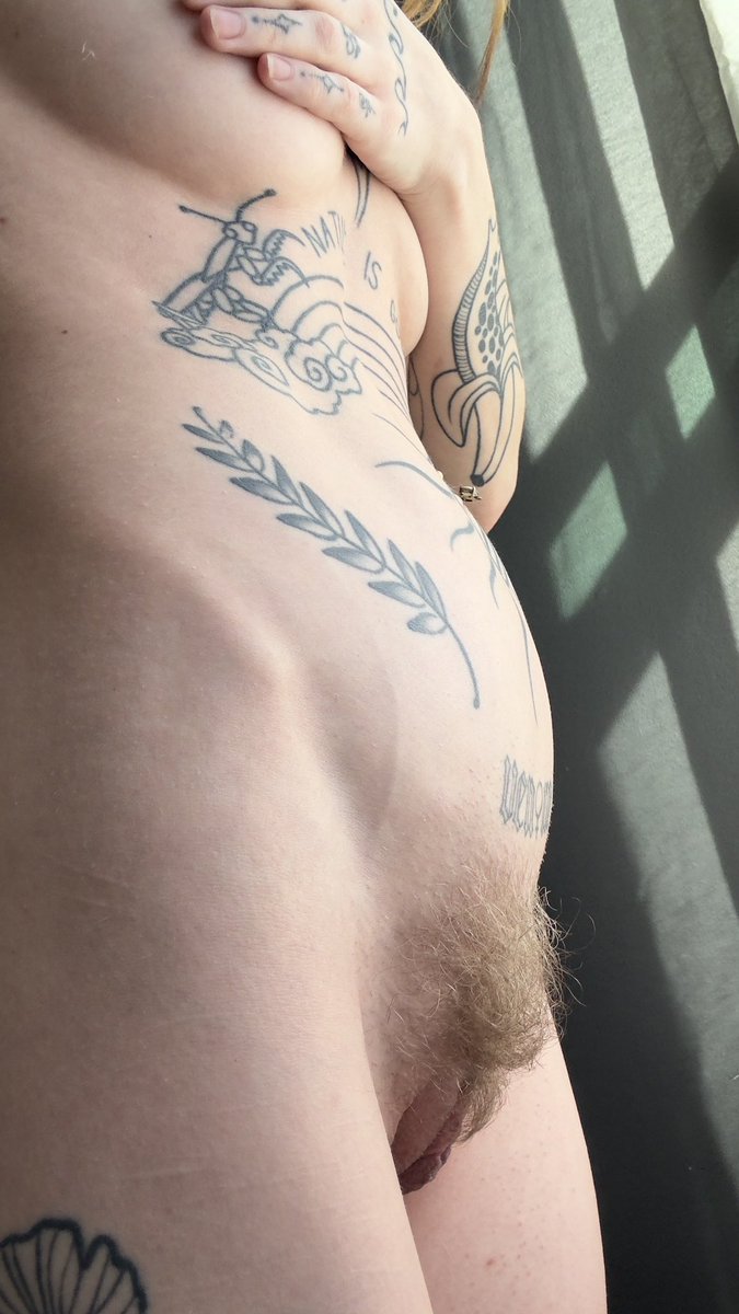 pissonbambi's tweet photo. im dying to sit on your lap while your hands are wrapped around my swollen piss filled bladder 😩 https://t.co/6NrGK7vWoQ
