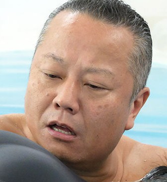 本日、53歳になりました🥳
毎年毎年😅来年の今頃はこのポスト出来んのかな😂なんて考えながら。。1年が、あっという間に過ぎております😌🌷
これからもお付き合いの程😜💦宜しくお願い致します🤩✨