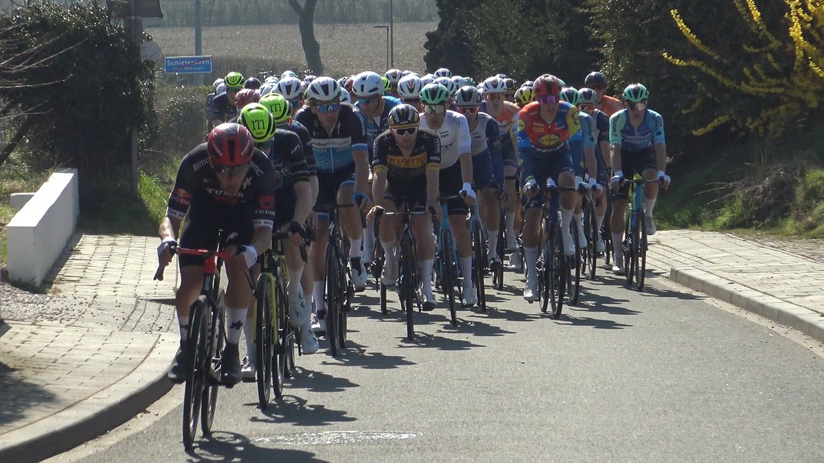 Cycling Lennart (@cyclinglennart) on Twitter photo Samenvatting 2e etappe Olympia's Tour <a href="/CourageEvents/">Courage Events</a>, de <a href="/RondeVanLimburg/">Ronde van Limburg</a> #OT2025: youtube.com/watch?v=uPo3RUโฆ Samenvatting 2e etappe Olympia's Tour <a href="/CourageEvents/">Courage Events</a>, de <a href="/RondeVanLimburg/">Ronde van Limburg</a> #OT2025: youtube.com/watch?v=uPo3RUโฆ