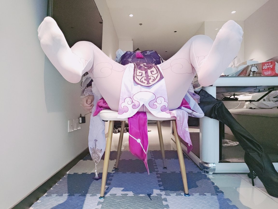 绝望的阿妮丝（败北の女英雄制作ing） tweet media