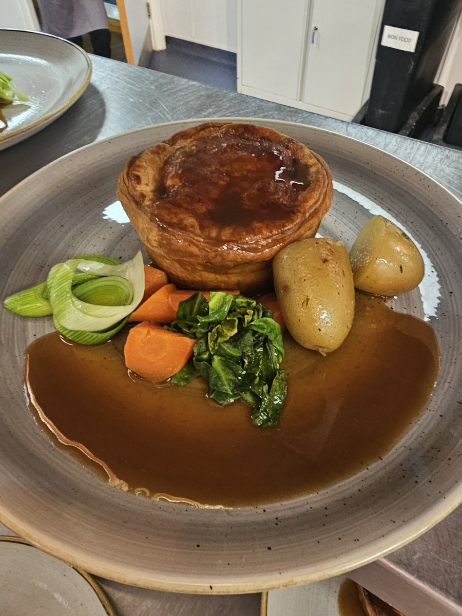 Chef Anthony Gascoigne (@agascoigne77) on Twitter photo Superb night <a href="/ERCollege/">East Riding College</a> Bridlington #archersrestaurant
Our students smashing service this evening 🙌 Superb night <a href="/ERCollege/">East Riding College</a> Bridlington #archersrestaurant
Our students smashing service this evening 🙌