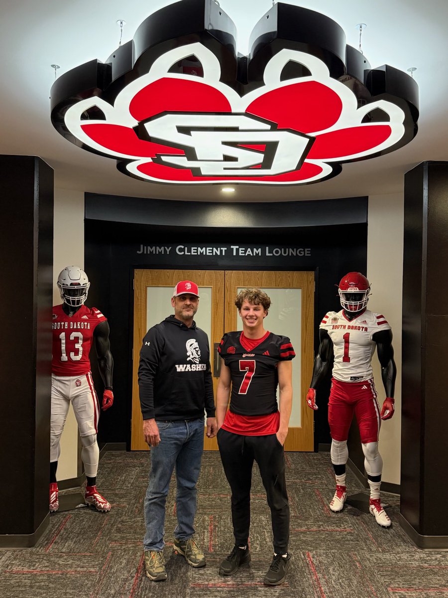Grady McGuire (@grady_mcguire7) on Twitter photo Had a great time at The University Of South Dakota last weekend! It was great meeting <a href="/joshmanchigiah/">Josh Manchigiah</a>!! Had a great time at The University Of South Dakota last weekend! It was great meeting <a href="/joshmanchigiah/">Josh Manchigiah</a>!!