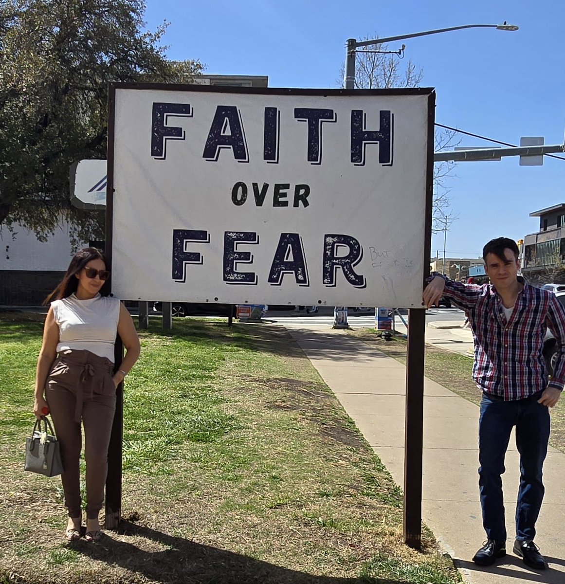 Neda Sefati 🪶 ✈️ Quy Nhom, Vietnam tweet media