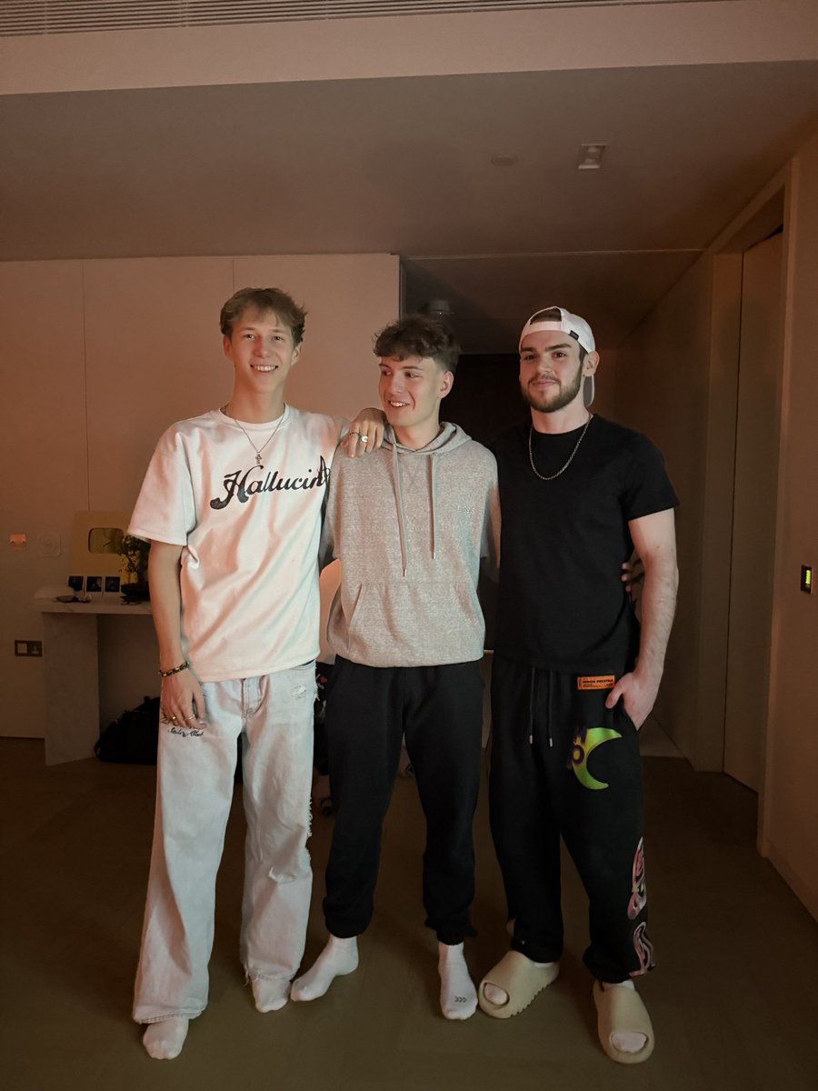 MrSavage's tweet image. TRIO FNCS 2025