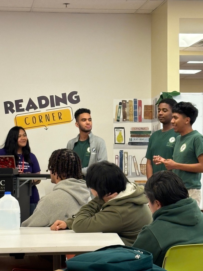 MBootstraps's tweet image. We are recruiting our next class of High School Fellows—current sophomores in the Passaic Public Schools who aspire to be #firstgenerationcollegestudent. Thanks to everyone who helped spread the word about #highered and made recruitment day successful! Application link in bio!