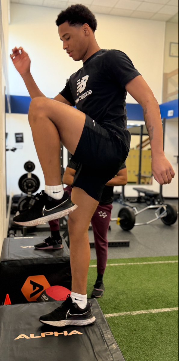 Jayden A. Alford (@jaydenalford9) on Twitter photo Thursday Workout. 💪🏽 🧪 1% each day!
<a href="/DELRANFOOTBALL/">DHS FOOTBALL</a> <a href="/CoachHewko/">Coach Colin Hewko</a> <a href="/CoachGLeCato/">George LeCato</a> <a href="/ddesher1/">Coach Dustin Desher</a> Thursday Workout. 💪🏽 🧪 1% each day!
<a href="/DELRANFOOTBALL/">DHS FOOTBALL</a> <a href="/CoachHewko/">Coach Colin Hewko</a> <a href="/CoachGLeCato/">George LeCato</a> <a href="/ddesher1/">Coach Dustin Desher</a>