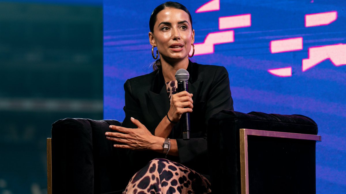 Liderazgo, maternidad y visibilidad en el deporte y la sociedad.

La tercera edición de #MEnLaVidaYEnLaCancha reunió a mujeres que inspiran y transforman su entorno. Se llevaron a cabo 3 paneles donde invitadas destacaron el trabajo de mujeres en distintos sectores, visibilizando