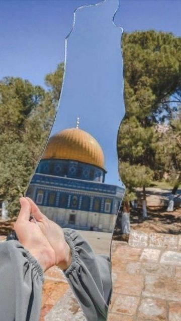 payamabb's tweet photo. روز قدس روزی است که باید به همه ابرقدرتها هشدار داد که باید دست خود را از روی مستضعفین بردارید و سر جای خود بنشینید
#علی_العهد_یا_قدس 
#فریاد_امت https://t.co/2i85rEGUUZ