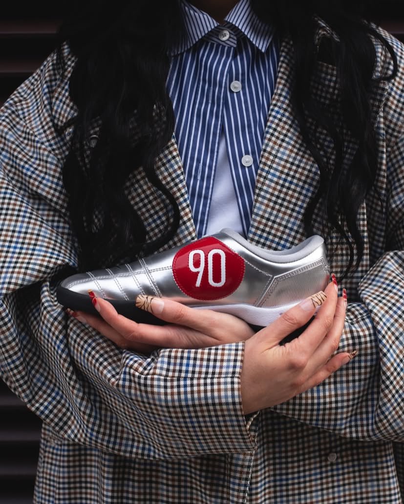 ziibiks's tweet photo. New Nike shoes 90 is the best shoe ever https://t.co/JyxTRM3Bhh