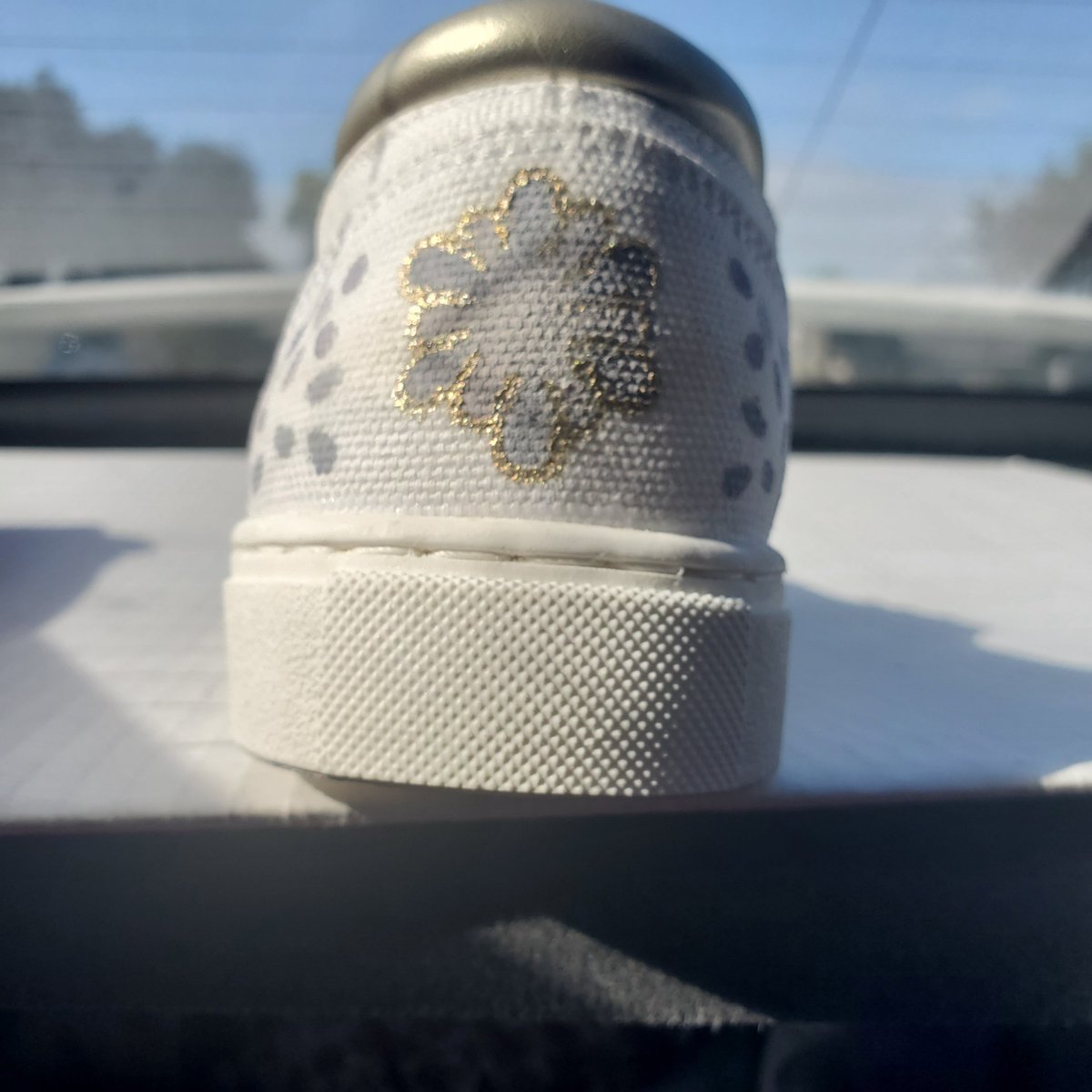 LaraWhitten's tweet image. #Customize #Dynamite $10 #Sneakers for #Spring #Lol by #me