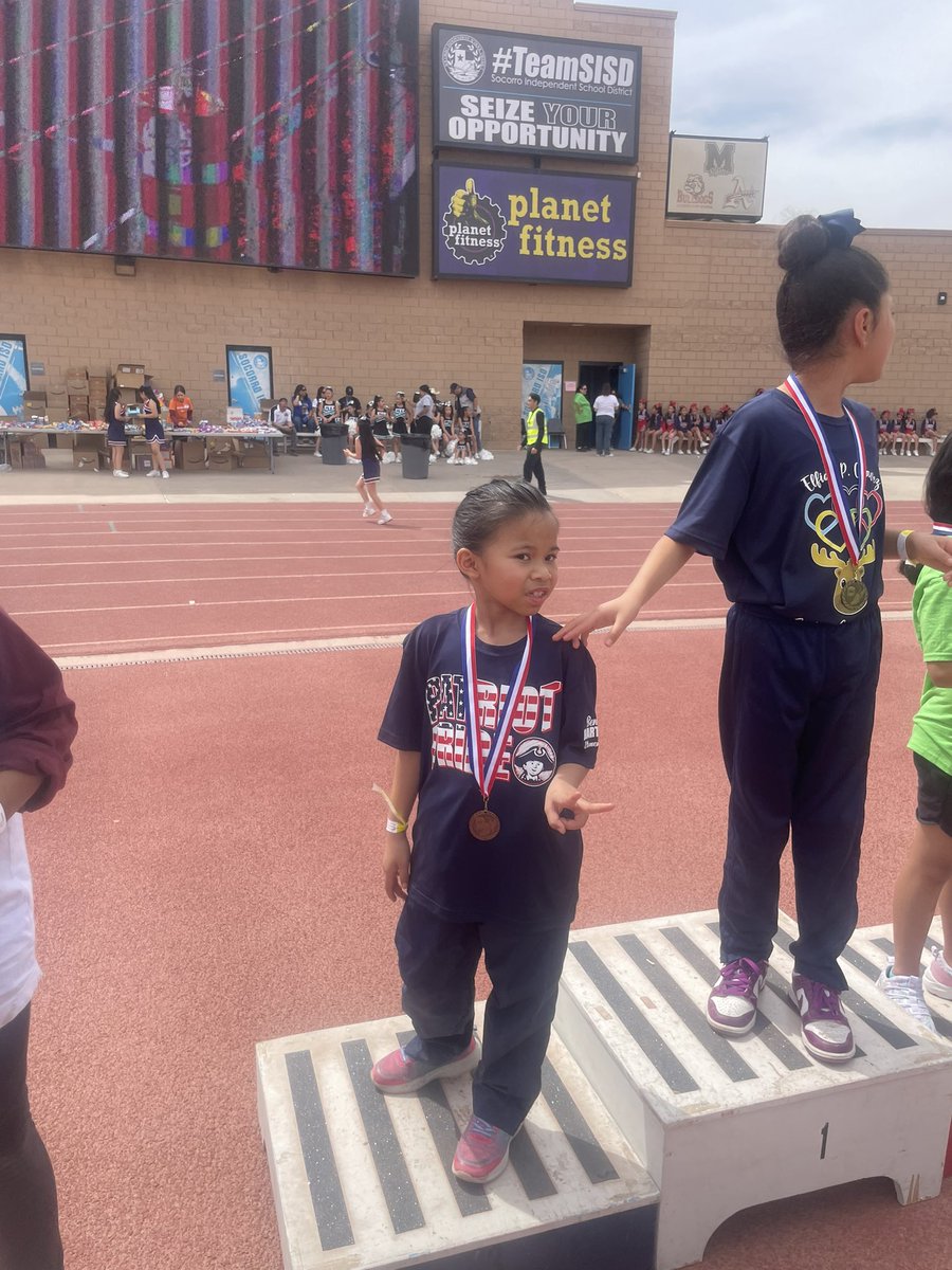 Rosario Solis M. Ed. (@rsolis_bmes) on Twitter photo What an amazing day. Congratulations to all the athletes! Great job!! <a href="/KWright_BMES/">Patriotpride</a> What an amazing day. Congratulations to all the athletes! Great job!! <a href="/KWright_BMES/">Patriotpride</a>