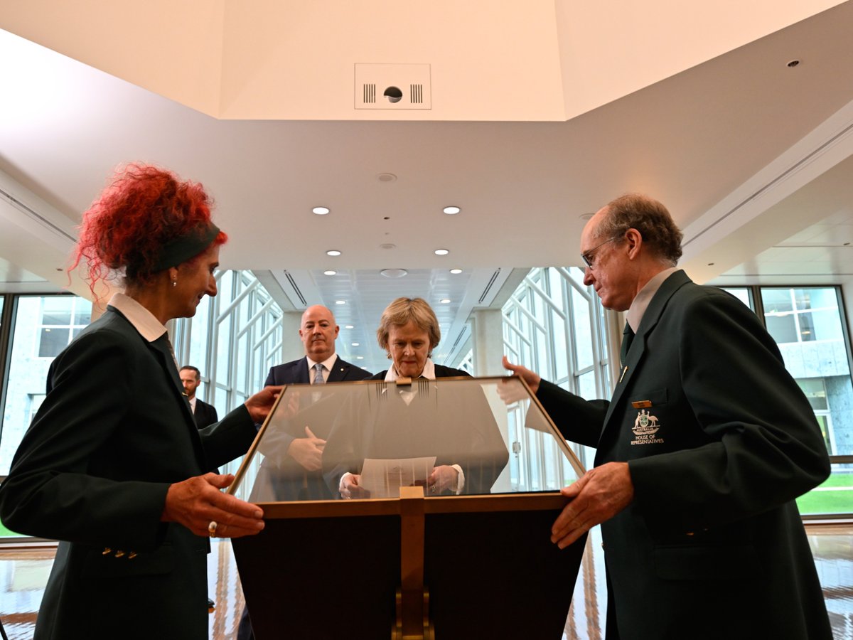 Parliament was prorogued and the House of Representatives was dissolved at 8.30 this morning.

What does this actually mean?

🔗 You can read more about prorogation &amp; dissolution, check out our website: bit.ly/4crqOTT