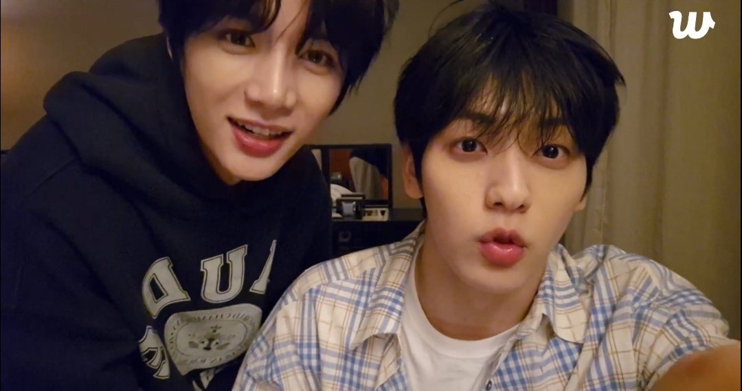 sgypics's tweet image. SOOGYU LIVE