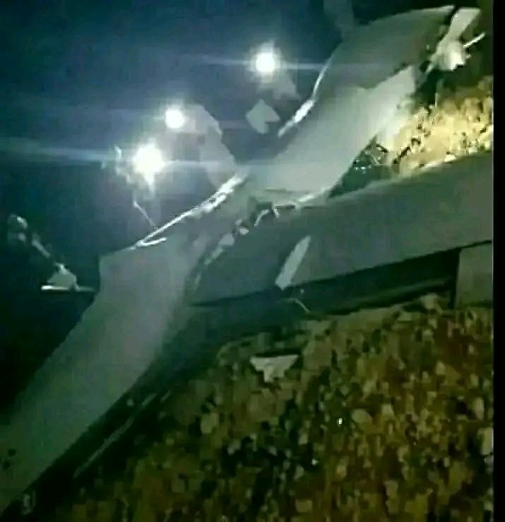لك الحمد يا الله ولك الشكر هذه الطائره التي تم اسقاطها في  بمحافظة عمران عاشت الايادي