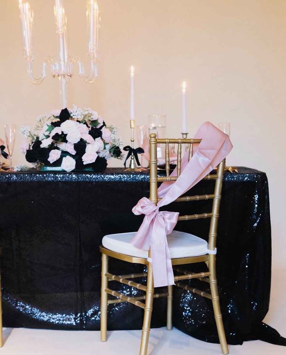 lkeventplanning's tweet photo. Just two girls making tablescapes look like magic✨ When we started L&amp;K in 2023, we had a vision — to transform ordinary spaces into unforgettable experiences. Seeing how far we’ve come, from tying bows to bringing full event dreams to life, is nothing short of amazing. l✨ https://t.co/qwW2CFeZdN