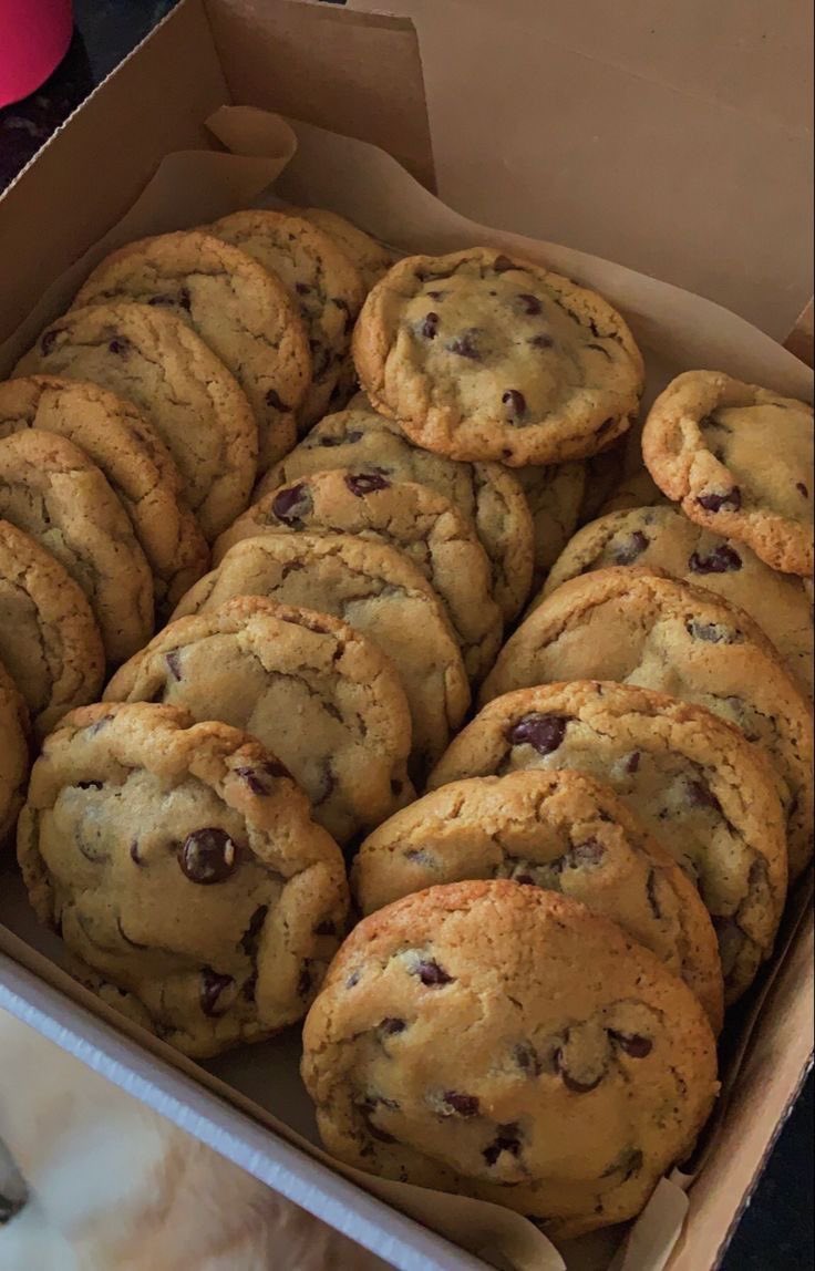 HeroNotes101's tweet image. Made cookies for my kiddos for killing it at their license exams! 🥰