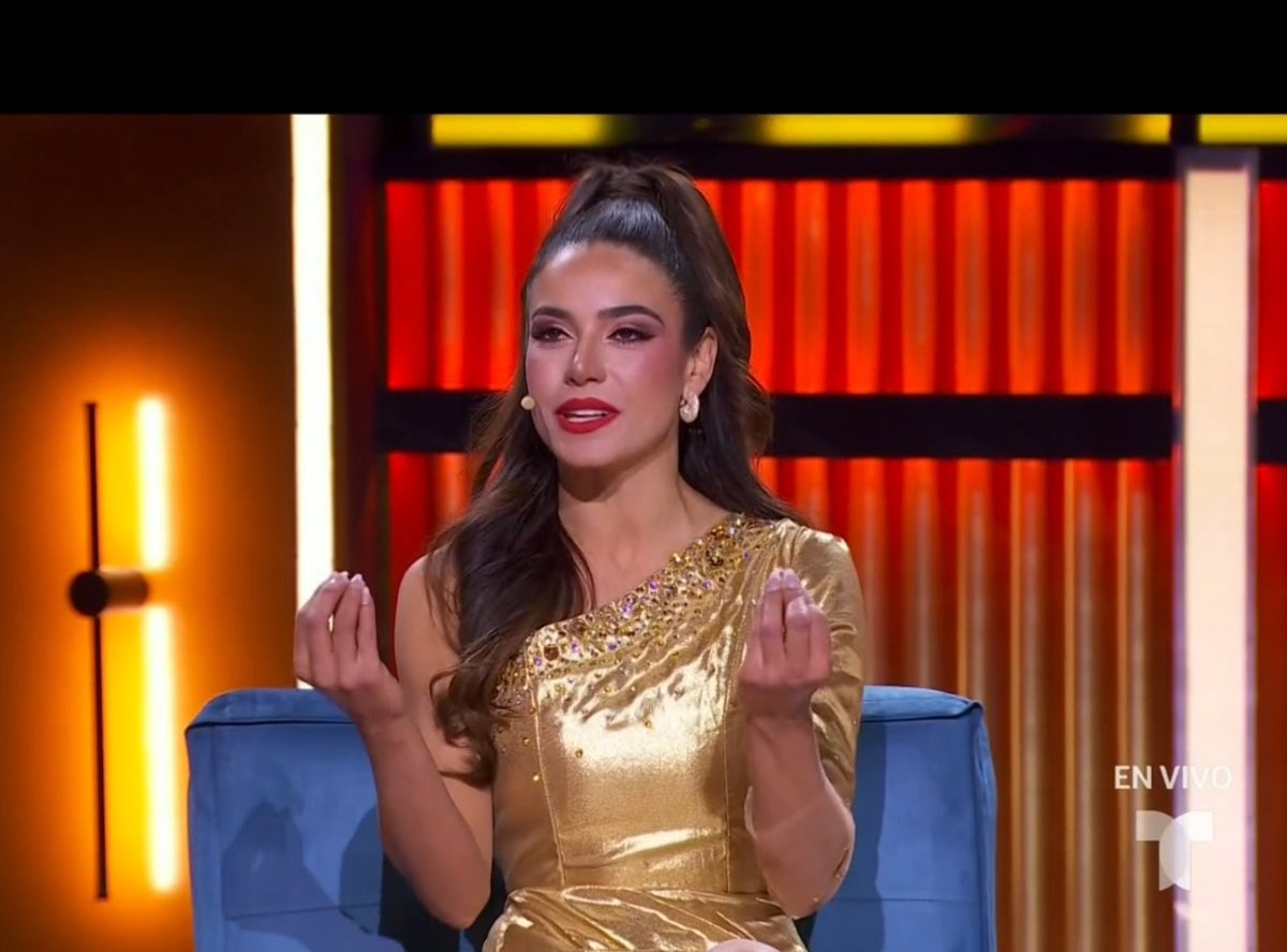 Reina Julia vino de diosa #LCDLF5 #LCDLFAllStars <a href="/juliawgama/">Julia Gama</a>