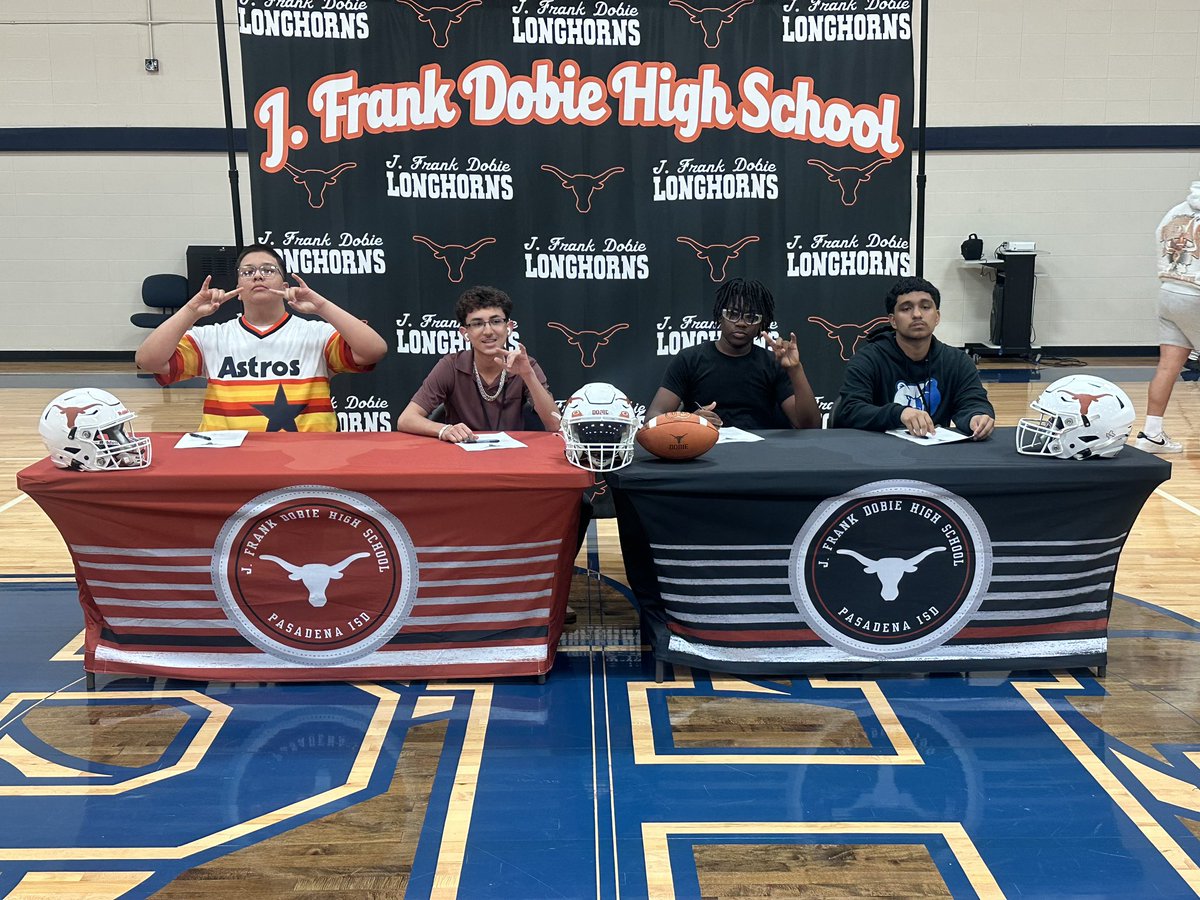 More photos from today’s Dobie Longhorn Signing Day!