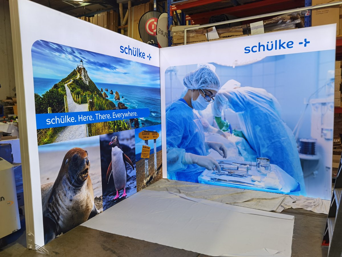 adidisplays's tweet photo. Brighten up your booth with a 3x3 InstaLite setup. 
Nothing draws eyes better than a bright lightbox with some bright smiles. https://t.co/TuxSqjF0gh