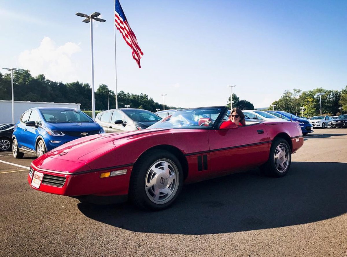 Is there anything more American? 🇺🇸🇺🇸🇺🇸 ⁦<a href="/GM/">General Motors</a>⁩ cc ⁦<a href="/Ford/">Ford Motor Company</a>⁩