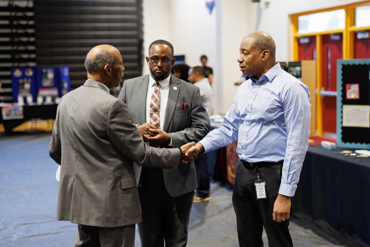 Cumberland County Schools (@cumberlandcosch) on Twitter photo As part of his "Mo Wants to Know" tour, <a href="/MoGreenNCDPI/">NCDPI Superintendent Mo Green</a> visited Douglas Byrd High today! 🎉 He toured the Spark Lab, checked out the STARward STEM Expo and met astronaut Tony Antonelli! 🚀 Huge thanks to Superintendent Green for dropping by! 🙌
#MoWantsToKnow #STEMEducation As part of his "Mo Wants to Know" tour, <a href="/MoGreenNCDPI/">NCDPI Superintendent Mo Green</a> visited Douglas Byrd High today! 🎉 He toured the Spark Lab, checked out the STARward STEM Expo and met astronaut Tony Antonelli! 🚀 Huge thanks to Superintendent Green for dropping by! 🙌
#MoWantsToKnow #STEMEducation