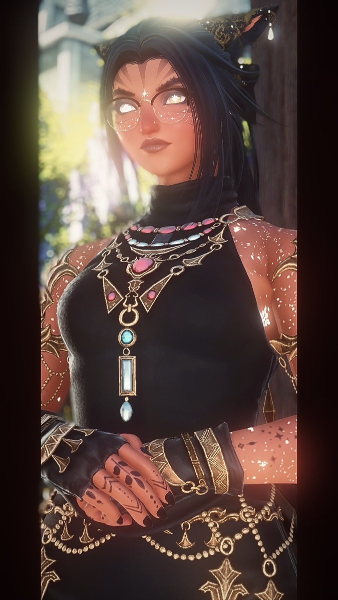 IshtaraKnight's tweet photo. Her tattoos may seem extra (and may cause ppl to crash… sorry lmao) but they are integral to her design. Ofc I love her in vanilla but without c+ and her tats she’s different. Not better or worse really. Just. Different. I do love her vanilla look but it lacks the visual story🥲 https://t.co/S0bnrvRKyH
