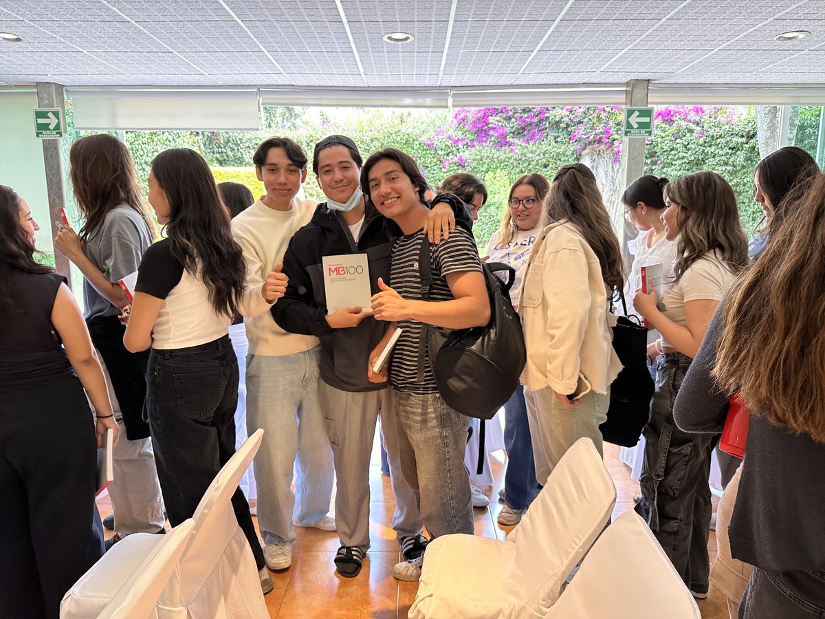 CESSA Universidad tweet media