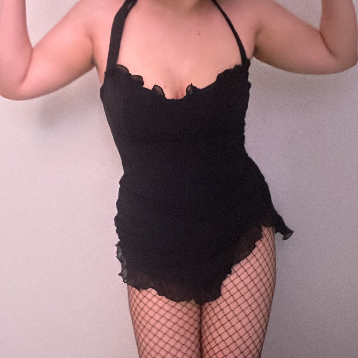 moriibluntt's tweet photo. Very proud of the new dress🫶🏻💖 https://t.co/LytEz56dzK