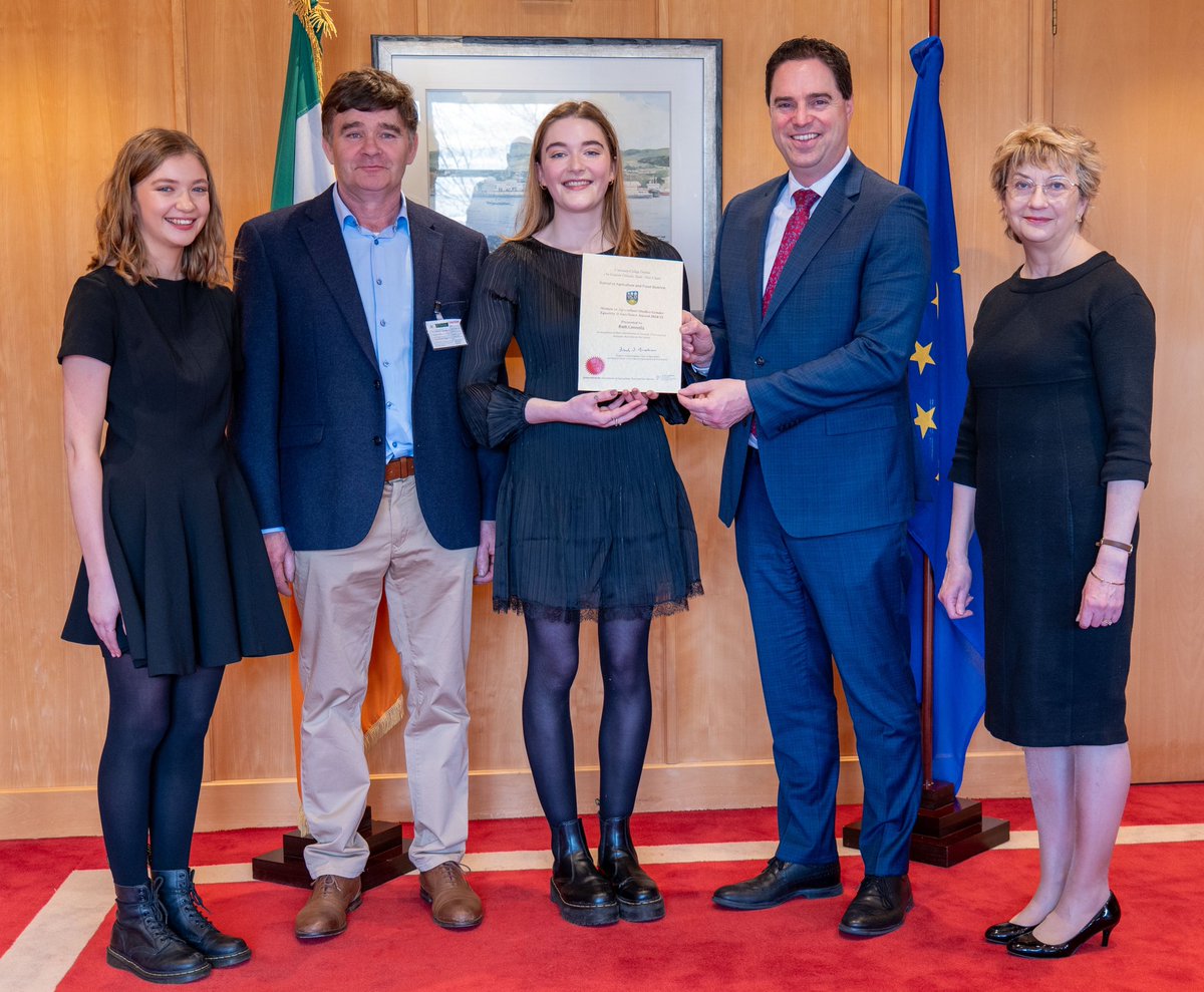 Minister Heydon presents Women in Agriculture Studies Excellence Award
 
The Minister for Agriculture, Food and the Marine, <a href="/martinheydonfg/">Martin Heydon</a> TD, today presented the Women in Agriculture Studies Excellence Award to Ruth Connolly, a final year PhD student in Animal Science at UCD