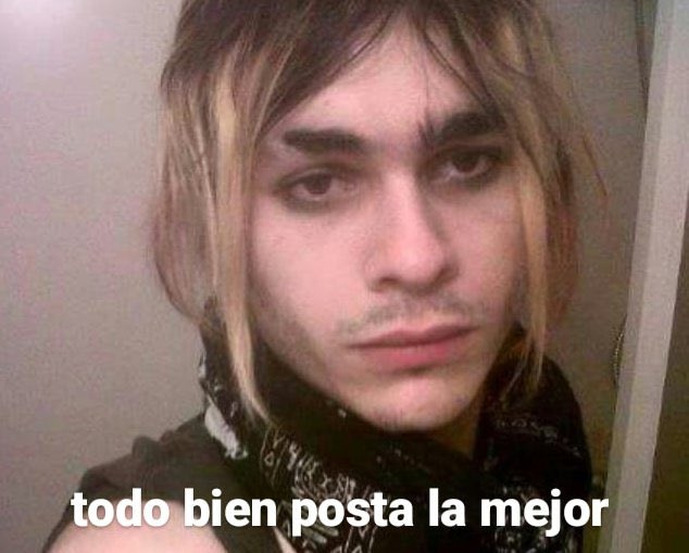 Nunca Lo Olvides: No te preocupes no todo es en vano. 

Extrañas Intenciones: Quiero decirte que al final todo ha sido en vano.