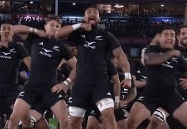 Shufelka's tweet photo. #chiringuitomadrid @elchiringuitotv se hace en rugby y no pasa nada https://t.co/k6k7JP6D7f