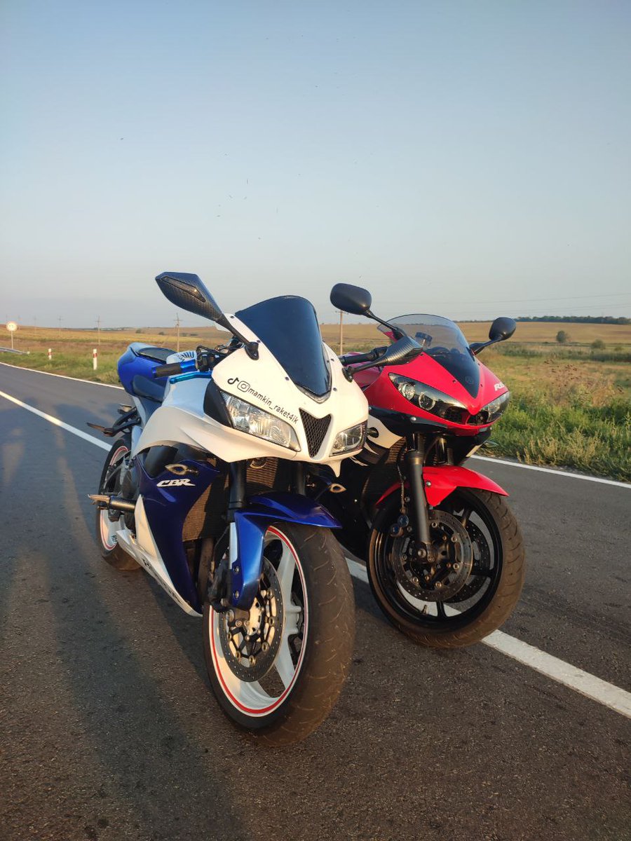 🏍Honda or Yamaha ? Like if you like Honda better 👍
They are great in this MotoGP season!