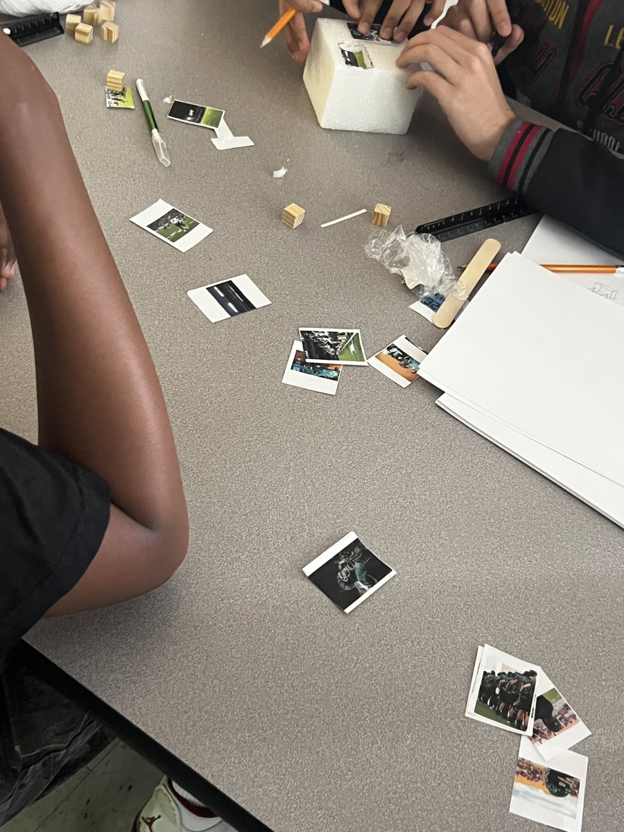Teacher_Outlaw's tweet photo. Photo 2 visual art students work together to create small mock-ups of there photo sculptures. #ramsvisualarts @Artk12RISD @bhsstem https://t.co/YyJlirsx8v