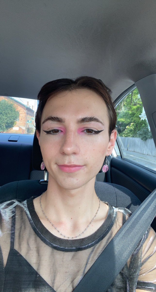 ophelia 🏳️‍⚧️ tweet media