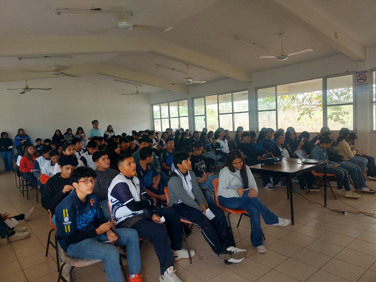 Coespoyuc's tweet photo. El Consejo Estatal de Población COESPO, a través del Programa Integral Protégete, impartió la plática: "Autoestima" a 90 alumnos del COBAY Plantel Cacalchen como parte de una jornada de pláticas en el interior del estado. 

#COESPO #renacimientomaya https://t.co/XQE3R038Ok