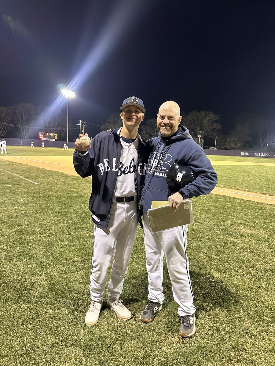 BUCS WIN! It’s a record-breaking performance for senior pitcher Aiden Phipps. He records his 23rd career win, setting a new Beloit College Baseball record.

Final: Beloit - 9, Cornell - 4

WP: Phipps (1-2)
Save: Peña (3)

Game 2 starts right now. Schweit is on the bump.