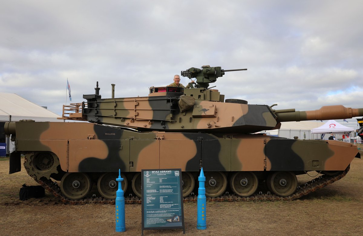 Part of the joint team. 
Great to see some of our key current and future combat capabilities on display at the Avalon Air Show, including our new M1A2 Abrams tanks, Black Hawk &amp; Chinook battlefield helicopters.

#Avalon25