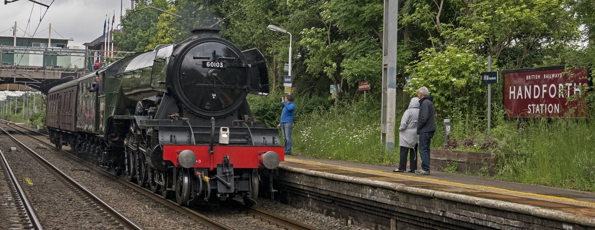 Handforthrail's tweet image. In June 2016 the world Famous Flying Scotsman passed through the station. Was great to see lots of the community came out to see it