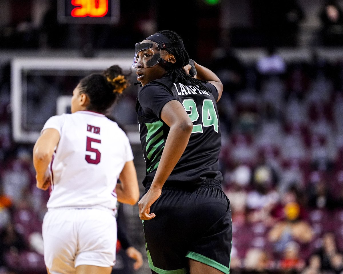 UNT Women's Basketball (@meangreenwbb) on Twitter photo MASKED MISHA 🔥
#GMG🦅 MASKED MISHA 🔥
#GMG🦅