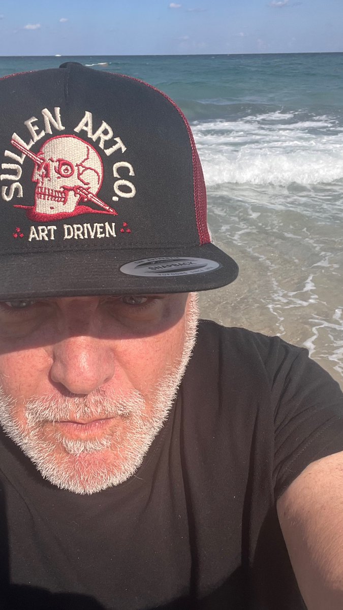 Ross Markbreiter (@rmarkbreiter) on Twitter photo At the beach 🏖️ today At the beach 🏖️ today