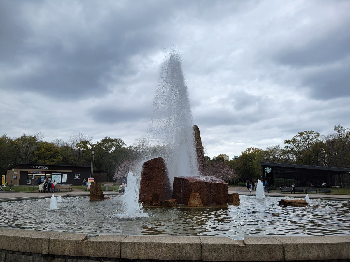 森ノ宮駅側の噴水広場の噴水⛲が復活‼️(天気の良い日☀️にリベンジし